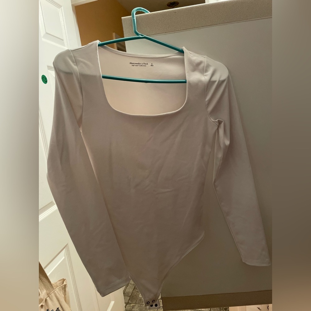 White long sleeve Abercrombie soft and sexy square neck bodysuit